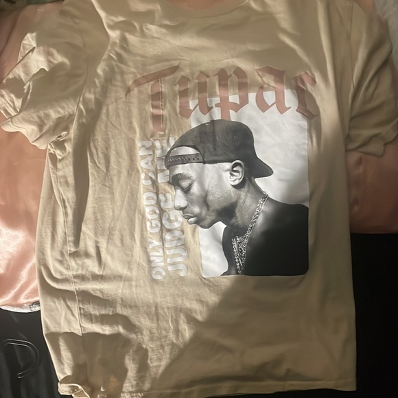 Graphic tee - Picture 4 of 5